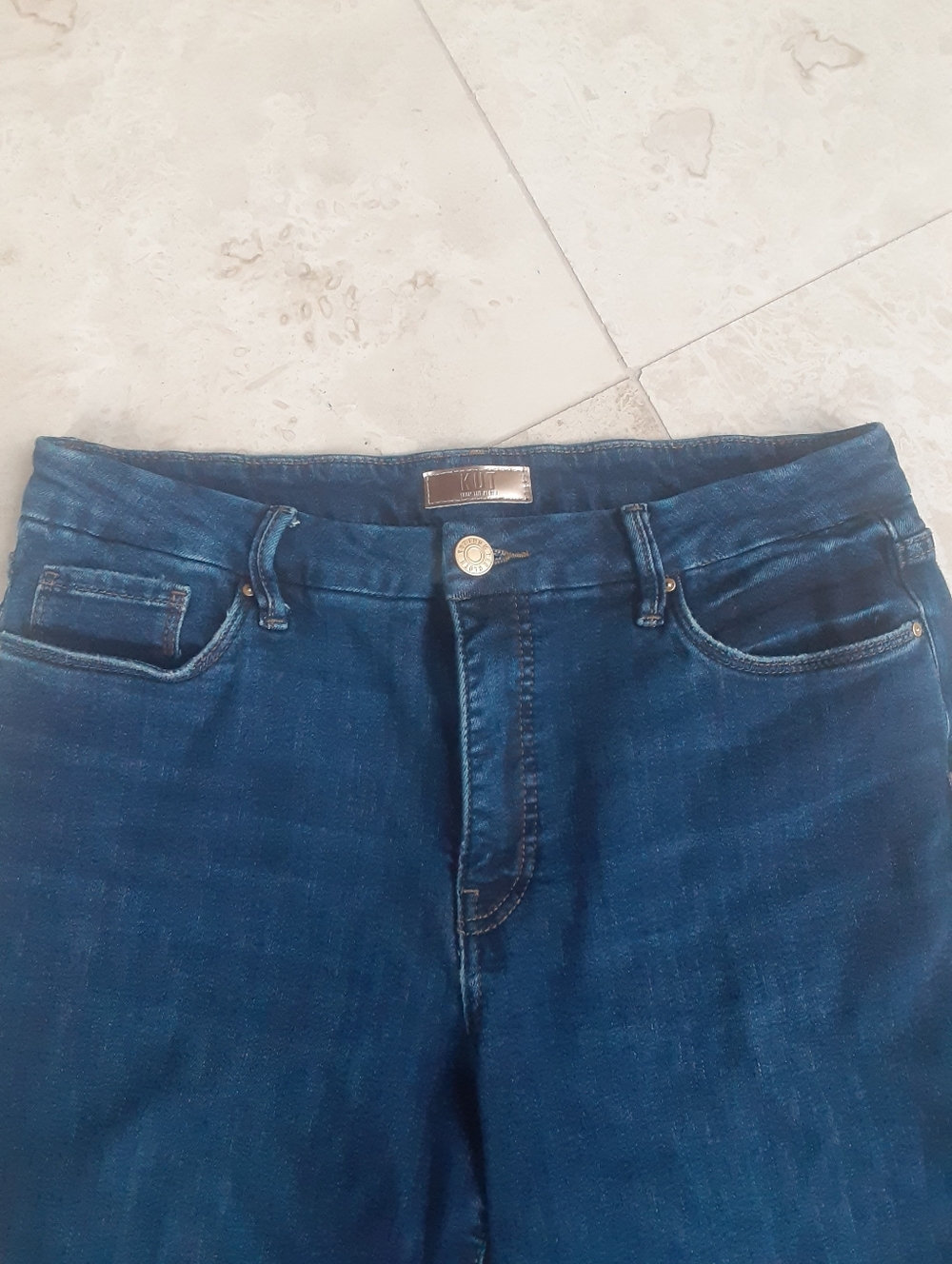 Kut From The Kloth Meg High Rise Wide Leg Fab Ab Jeans, Whiskered Hem, LIKE NEW! - Picture 8 of 16